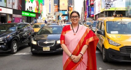 Smriti Irani Age, Net Worth